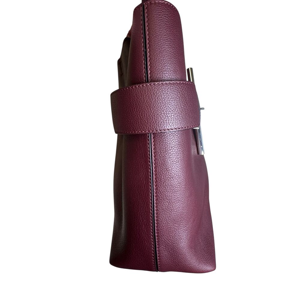 Alexander McQueen NWT T-Bar Sling Leather Tote in Cranberry - Picture 8 of 16